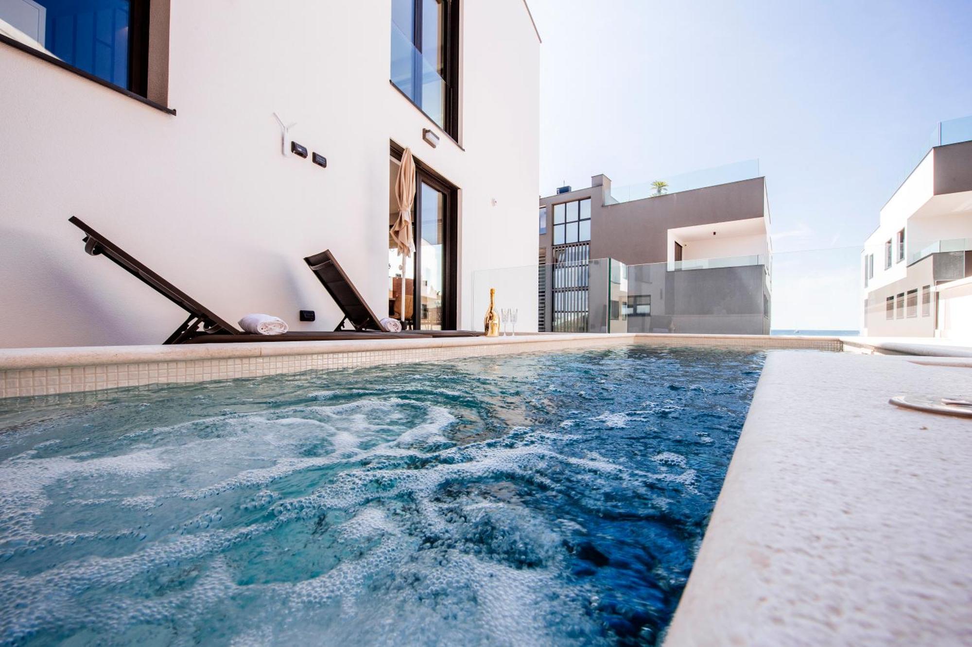 Crystal Holiday Residence II Sukošan Kültér fotó